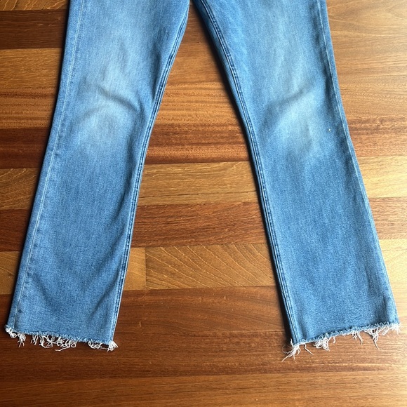 MOTHER The Tripper Ankle Fray Jeans Size 28, EUC - Picture 3 of 8